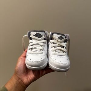 Jordan 2s